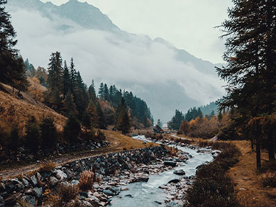 爱一番换句话说读法：先把引用补完整，再回头看结论是不是太满